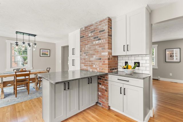 11 Tall Pines, Plymouth, MA 02360