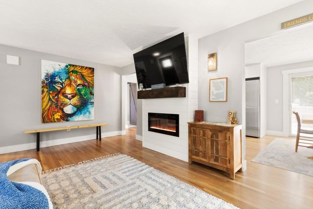 11 Tall Pines, Plymouth, MA 02360