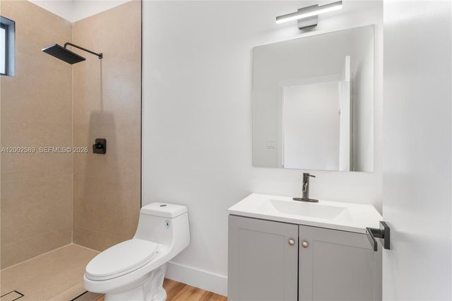 4518 NW 4th St, Miami, FL 33126