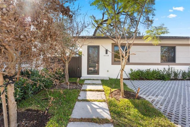 4518 NW 4th St, Miami, FL 33126