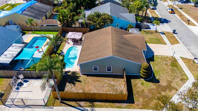 7791 Blairwood Circle N, Lake Worth, FL 33467