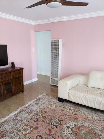 5222 San Bernardo Terrace, San Diego, CA 92114