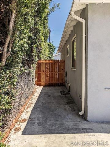 5222 San Bernardo Terrace, San Diego, CA 92114
