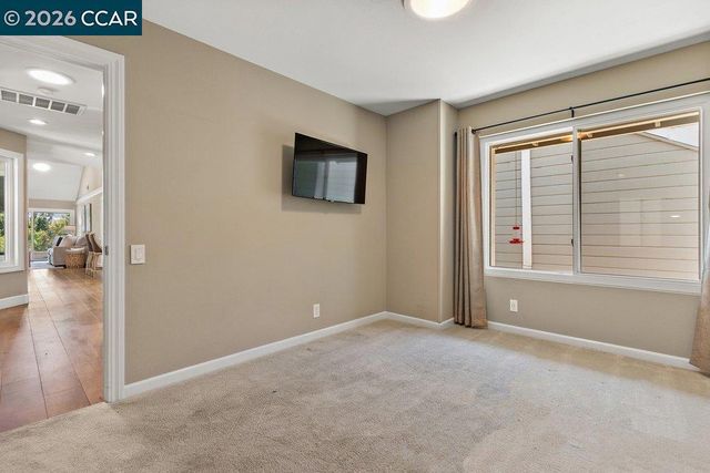565 Silver Lake Dr, Danville, CA 94526