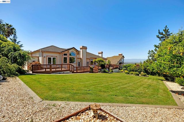 3475 Sierra Rd, San Jose, CA 95132