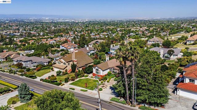 3475 Sierra Rd, San Jose, CA 95132