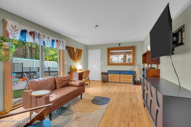 415 Navesink Avenue, Atlantic Highlands, NJ 07716