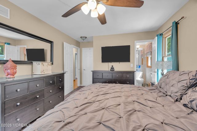 415 Navesink Avenue, Atlantic Highlands, NJ 07716