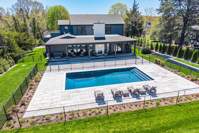 1665 Glenn Road, Southold, NY 11971
