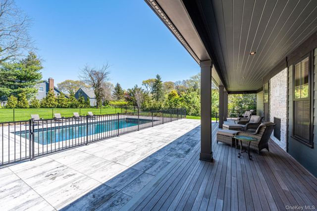 1665 Glenn Road, Southold, NY 11971