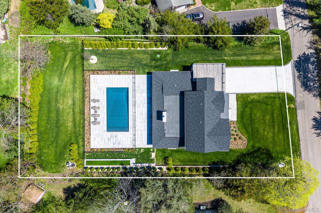 1665 Glenn Road, Southold, NY 11971