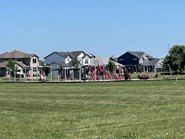5006 11th Street W, West Fargo, ND 58078