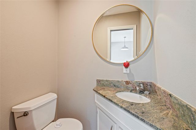 15915 Brookvilla Drive, Houston, TX 77059