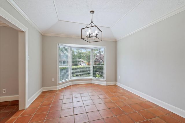 15915 Brookvilla Drive, Houston, TX 77059