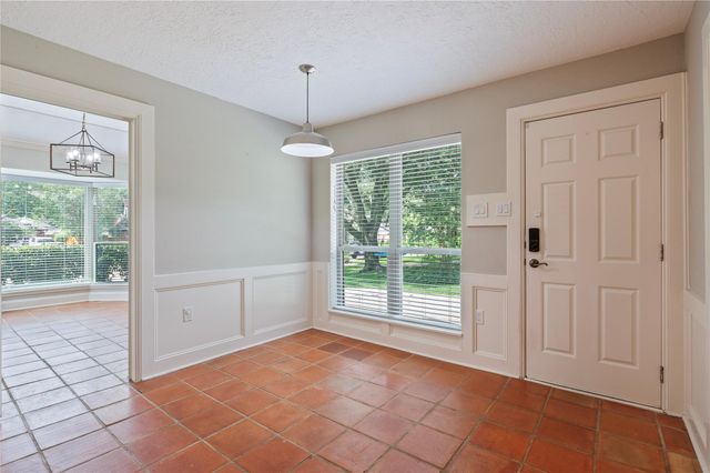 15915 Brookvilla Drive, Houston, TX 77059