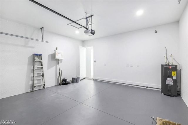 3212 Vera CT, Lehigh Acres, FL 33976