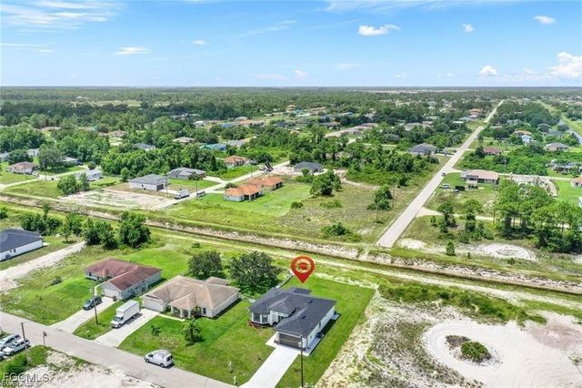 3212 Vera CT, Lehigh Acres, FL 33976