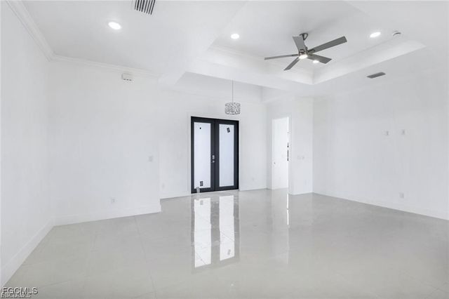 3212 Vera CT, Lehigh Acres, FL 33976