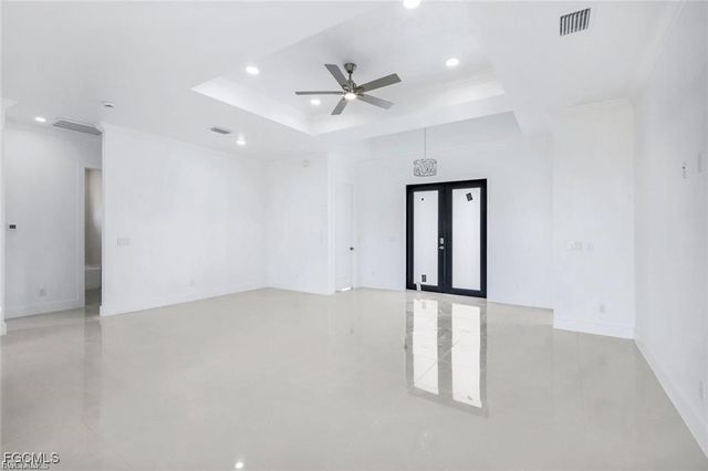 3212 Vera CT, Lehigh Acres, FL 33976