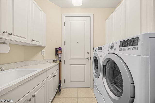 4192 Bay Beach LN 8105, Fort Myers Beach, FL 33931