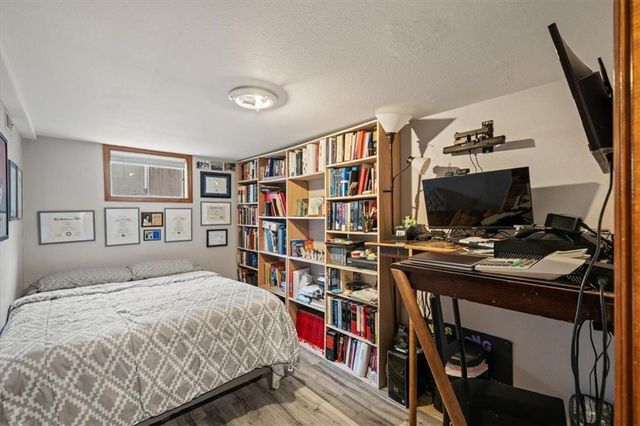 310 SE Shamrock Lane, Blue Springs, MO 64014