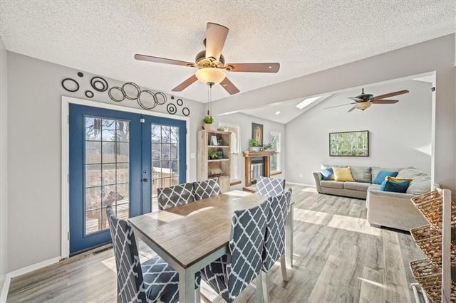 310 SE Shamrock Lane, Blue Springs, MO 64014