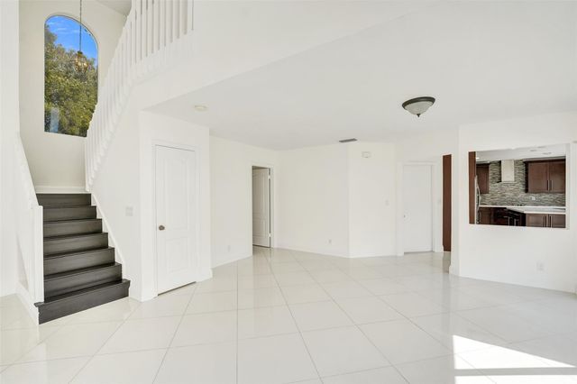 11208 Rhapsody Road, Hollywood, FL 33026