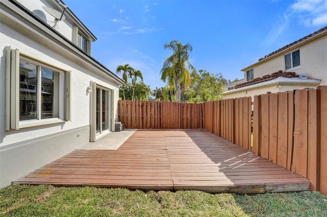 11208 Rhapsody Road, Hollywood, FL 33026