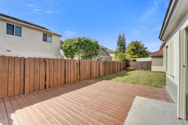 11208 Rhapsody Road, Hollywood, FL 33026