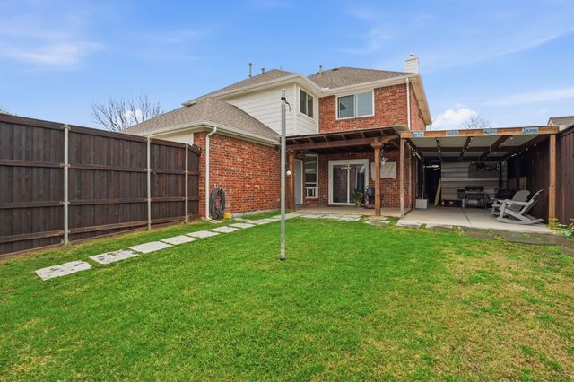 6217 Apache Drive, The Colony, TX 75056