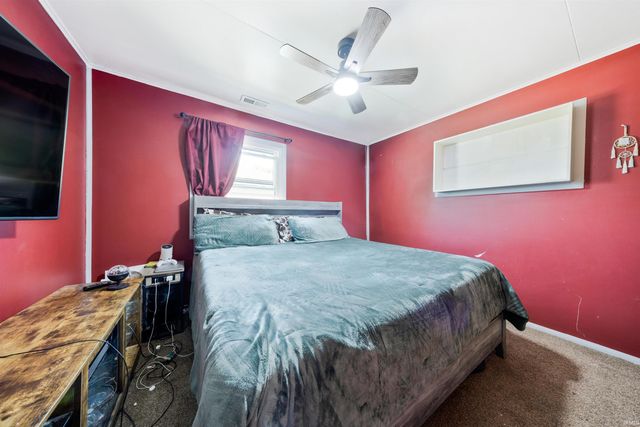 5217 Warren Drive, Evansville, IN 47710