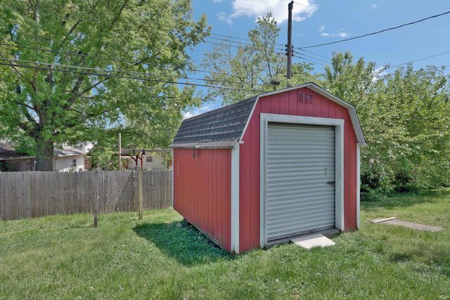 5217 Warren Drive, Evansville, IN 47710