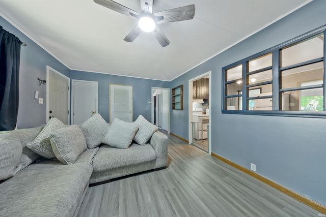 5217 Warren Drive, Evansville, IN 47710