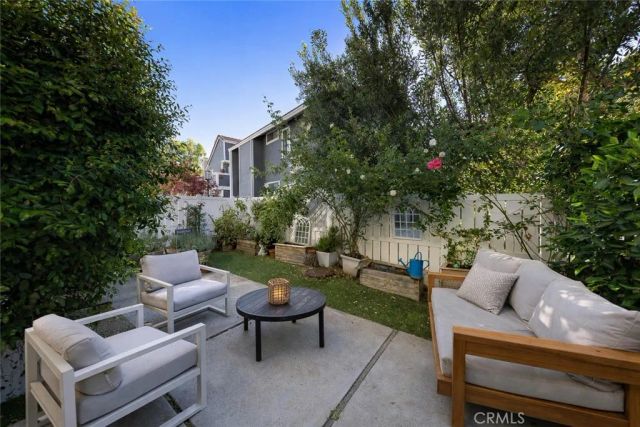 15 Clover, Aliso Viejo, CA 92656