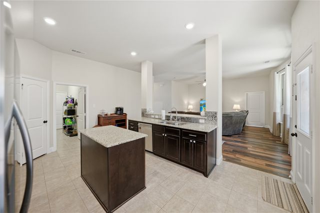 139 Fieldview Drive, Crandall, TX 75114