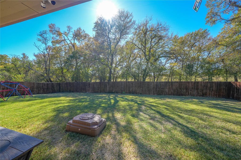 139 Fieldview Drive, Crandall, TX 75114