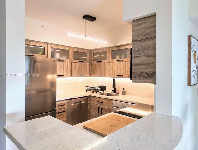 1500 Bay Rd 330S, Miami Beach, FL 33139