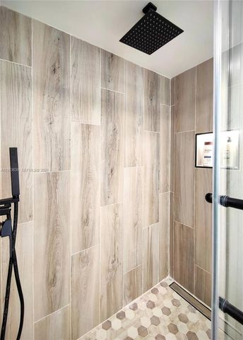 1500 Bay Rd 330S, Miami Beach, FL 33139