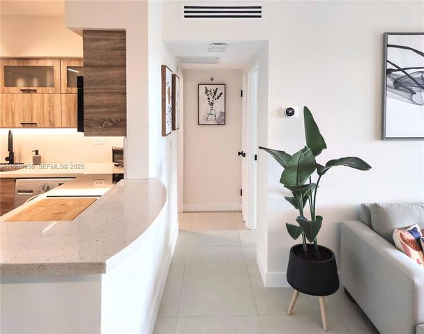 1500 Bay Rd 330S, Miami Beach, FL 33139