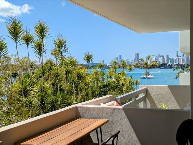 1500 Bay Rd 330S, Miami Beach, FL 33139
