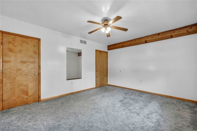 17 E Franklin Street, Newton Falls, OH 44444