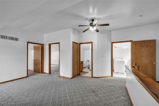 17 E Franklin Street, Newton Falls, OH 44444
