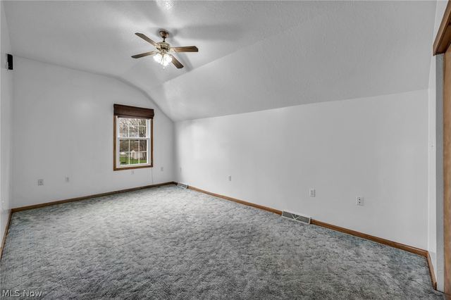 17 E Franklin Street, Newton Falls, OH 44444