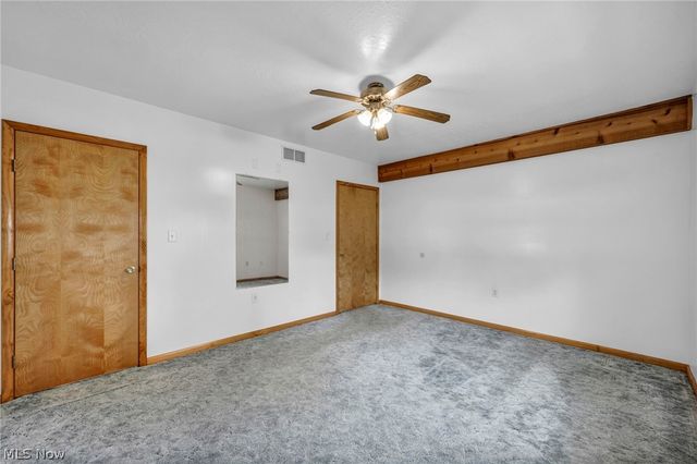 17 E Franklin Street, Newton Falls, OH 44444