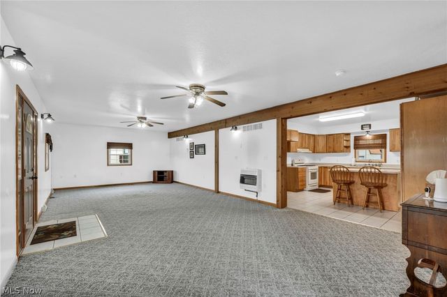 17 E Franklin Street, Newton Falls, OH 44444