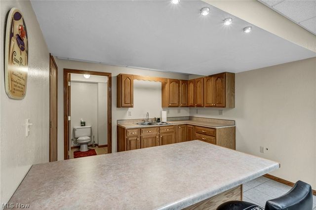 17 E Franklin Street, Newton Falls, OH 44444