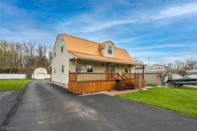 17 E Franklin Street, Newton Falls, OH 44444
