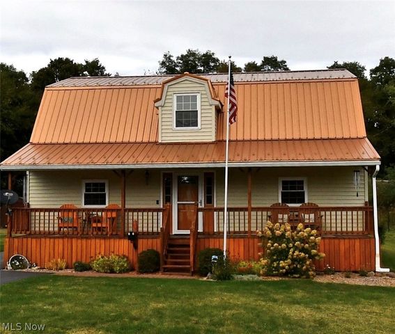 17 E Franklin Street, Newton Falls, OH 44444