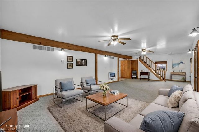 17 E Franklin Street, Newton Falls, OH 44444
