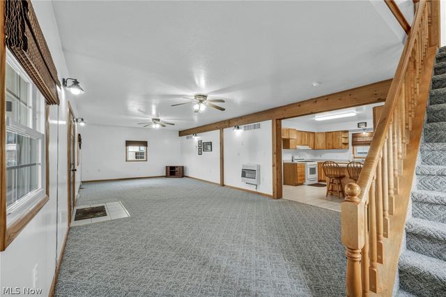 17 E Franklin Street, Newton Falls, OH 44444
